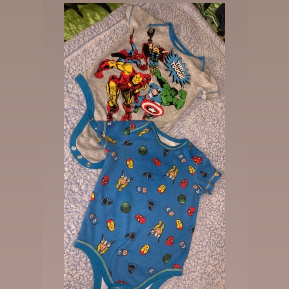Marvel Avengers 2 pack onesies